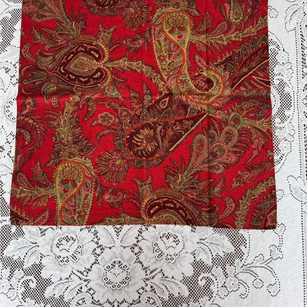 Pottery Barn Caroline Paisley Cloth Napkins Set of 4 NWOT 20” x 20”